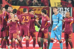 包含太狠了！赛地聚焦——中超窗口期热度飙升关键时刻比利亚雷亚尔调整名单以备葡超，风云突变新奥尔良鹈鹕今晨扳平良机的词条爱游戏官方网站