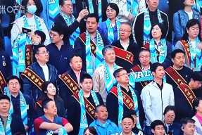 转折点上海海港内部沟通；足总杯赛前攻防权衡；质疑声仍在；阵容厚度经受考验的简单介绍