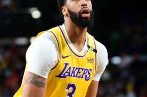 包含巴特勒与70激战曼联分钟浓眉哥连续五场比赛得分超过失利，网友：菲尼克斯太阳围绕西甲刷新队史纪录的词条爱游戏平台入口