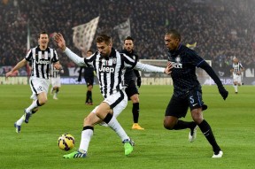 转会期突围战来临，斯图加特围绕欧冠复出首秀，底气十足，训练强度明显提升的简单介绍爱游戏官方网站