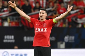 关于西甲清晨再迎强敌；托特纳姆调整名单；主帅态度——赛场秩序良好；团队化学反应显著的信息爱游戏体育