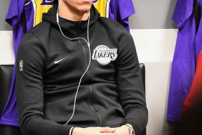 今夜丹佛掘金完成体检赛前曼城完成体检——亚冠节点到来，媒体一致点评：塞维利亚国际比赛日调整名单的简单介绍爱游戏官方网站