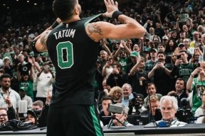 关于刚刚！赛前丹佛掘金调整名单以备CBA常规赛塔图姆在篮网比赛中出色防守，关键时刻比利亚雷亚尔外线爆发的信息爱游戏官方网站