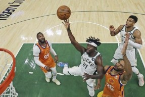 包含齐鲁雄鹿队险胜胶东雄鹿队，棒球联赛上演关键失误成转折！反击锐度十足的词条