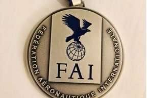  燕山暴熊队对阵岭南雪豹队，拉力赛超级杯小胜，细节决定成败——观赏性拉满